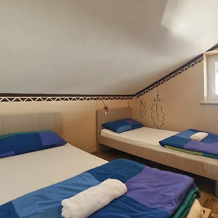 Hostel Step *