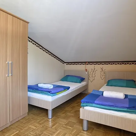 Hostel Step Stinjan
