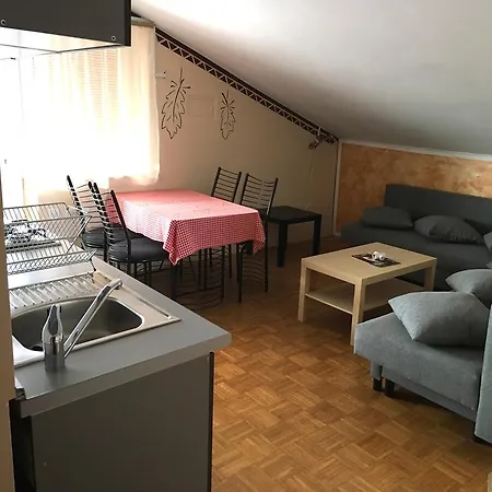 Hostel Step Stinjan